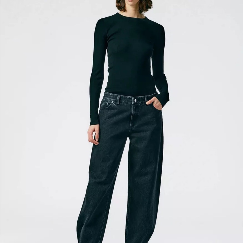 27 Tibi Brancusi in Black